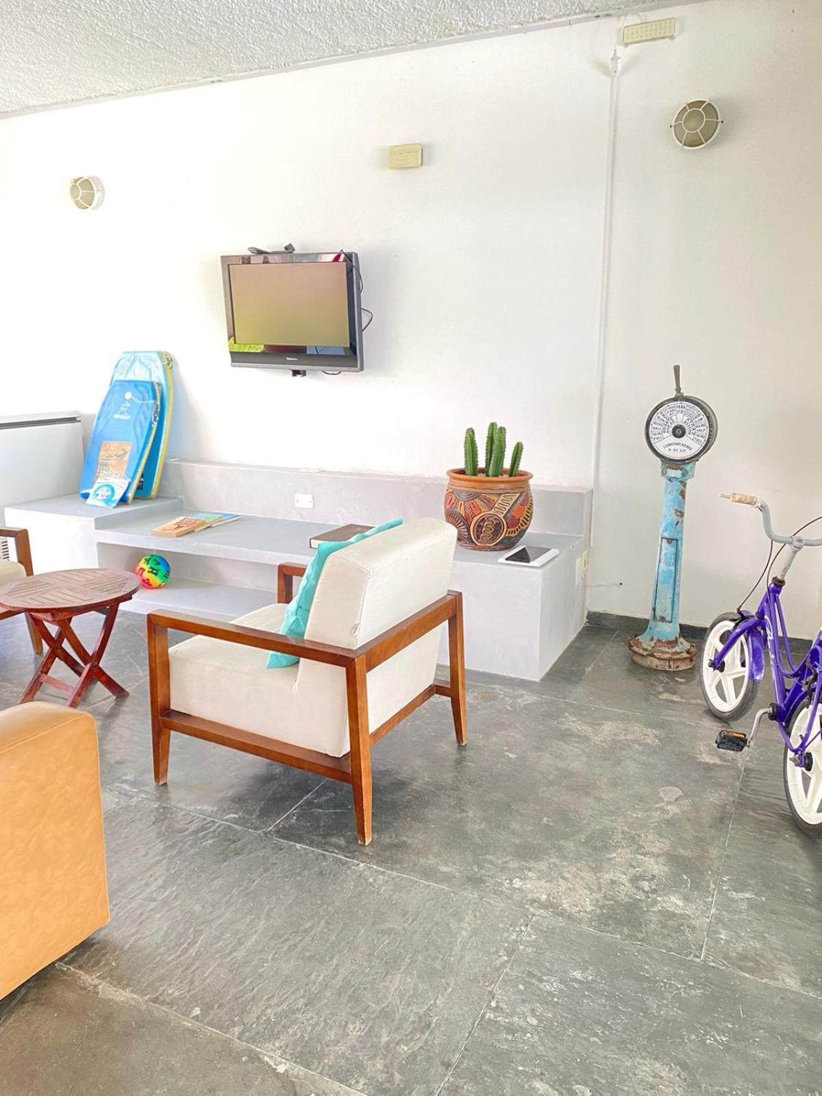 Americas Inn Guaruja